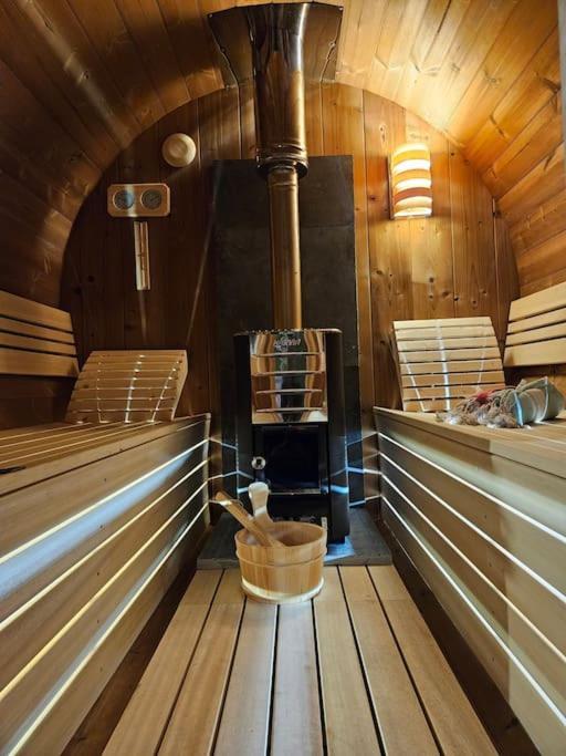Hotel Camper Met Sauna En Zwembad In De Rand Van De Vlaamse Ardennen à Haaltert Extérieur photo